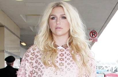 Lady GaGa dan Ariana Grande Dukung Kesha di Kasus Dugaan Perkosaan