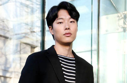 Bantah Mengolok-Olok Kematian Mantan Presiden, Ryu Jun Yeol Siap Tuntut Haters