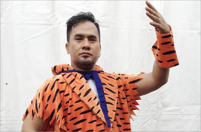 Artis Ini Akui Saipul Jamil Suka Jalan-Jalan Bawa Brondong