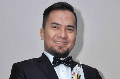 Saipul Jamil Rajin Jadi Imam Sholat Jumat