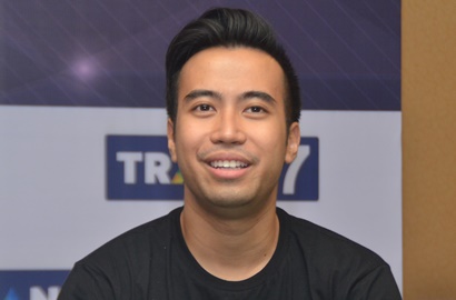 Wow, Vidi Aldiano Pamer Foto Cover 'Selangkangan' Buat Single 'Aku Cinta Dia'