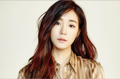 Keren, Tiffany SNSD Jadi Model Tas Karl Lagerfield