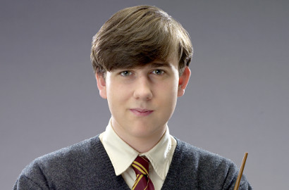 Dulu Cupu, Penampilan Baru Matthew Lewis 'Neville Longbottom' Bikin Pangling