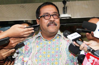 Anak Tabrak Taksi dan Sepeda Motor, Rano Karno Ganti Rugi