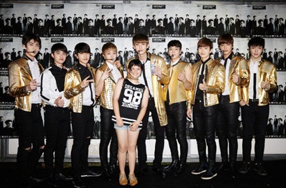 EXO Sukses Hibur Fans di Konser Malaysia, Wujudkan Impian Penderita Leukimia