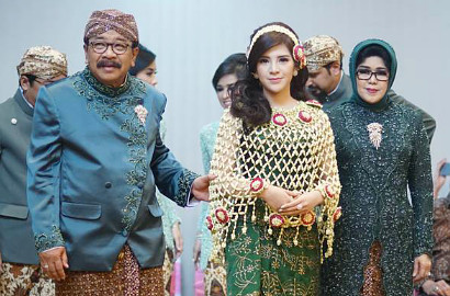 SBY Jadi Saksi, Pernikahan Putri Cantik Pakde Karwo Akan Dihadiri Jokowi