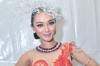 Zaskia Batal Tampil di Malam Anugerah Bakti Musik, Karena Hina Pancasila?