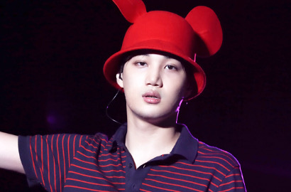 Beredar Video Kai Pakai Kruk di Konser EXO, Fans Ngamuk ke SM
