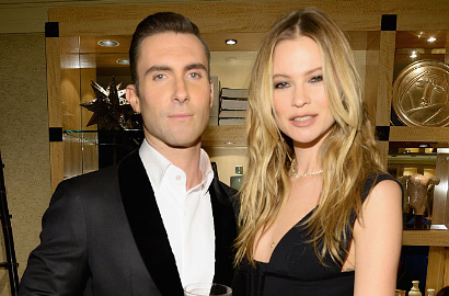 Istri Sedang Hamil, Adam Levine Justru Kepergok Selingkuh?