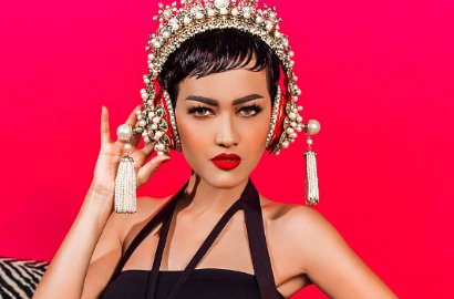 Pajang Foto Lawas, Julia Perez Titisan Putri yang Bikin Eks Presiden Sukarno Tergila-gila?
