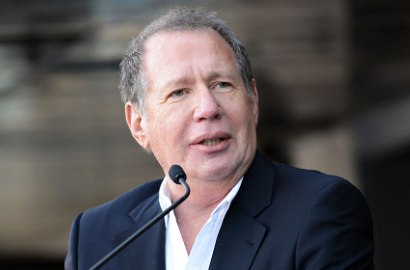 Bintang 'Captain America' Garry Shandling Tewas Karena Serangan Jantung