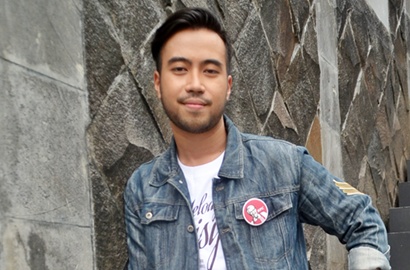 Nyanyikan 'Aku Cinta Dia' Milik Chrisye, Vidi Aldiano Usung Imej Baru