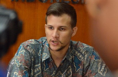 Stuart Collin Jajal Profesi Baru Untuk Mencari Nafkah?