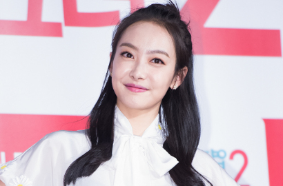 Victoria f(x) Pacaran dengan Aktor Tiongkok 4 Tahun Lebih Muda?