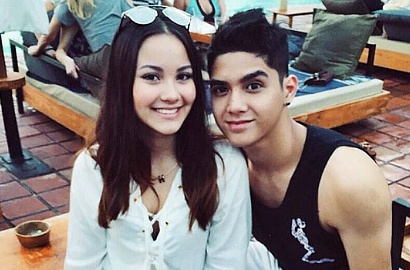 Pacar Pamer Belahan Dada, Tangan Nakal Al Ghazali Bikin Netter Salah Fokus