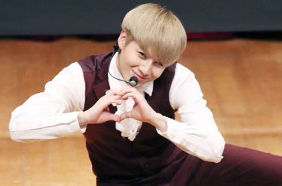 Rambut Gimbal, Taemin Tetap Ganteng Pamer Otot Lengan di Majalah
