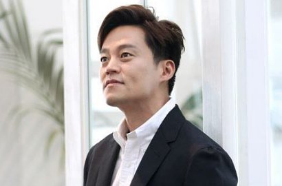 Super Mesra di 'Marriage Contract', Lee Seo Jin Akui Tahu Uee Pacaran dari Koran
