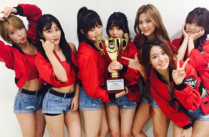 Sempat Dihujat, AOA Raih Trofi Kedua di 'Show Champion'