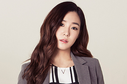 Tiffany SNSD Curhat Susahnya Rekaman Lagu di JYP