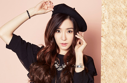 Bikin Ngakak, Tiffany SNSD Panjat Dinding Tiru Pose Spider-Man