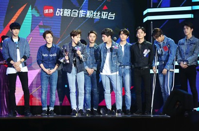EXO Berikan Bocoran Konsep dan Koreografi Comeback di Fanmeeting