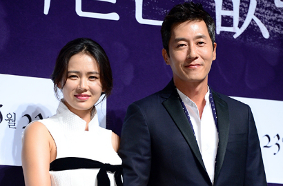 Promosikan 'The Truth Beneath', Son Ye Jin-Kim Joo Hyuk Sendu di Majalah
