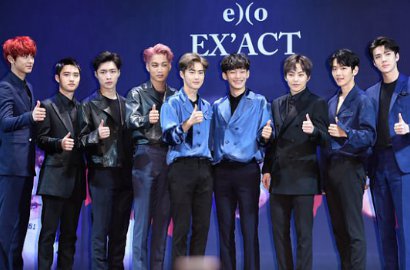 EXO Ganteng di Preskon Comeback, Kai-Xiumin Ganti Warna Rambut Lagi