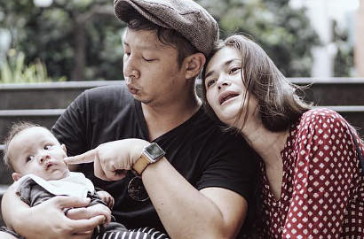 Ultah Pernikahan, Harapan Ringgo Agus Rahman untuk Istri Bikin Terharu