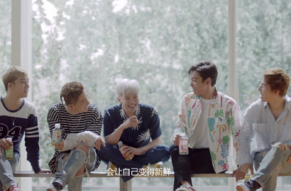 Gantengnya Big Bang Kumpul-kumpul Bahas Karir di Iklan Nongfu Spring