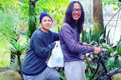 Biasa Tomboy, Begini Penampilan Istri Aming Jika Dandan Feminin