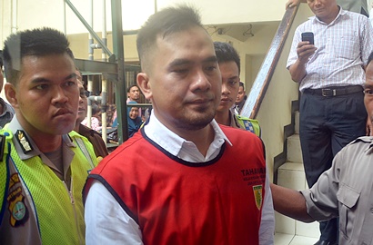Pakai Baju Hitam Jelang Putusan, Saipul Jamil: Biar Anti Teluh