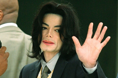 Michael Jackson Punya Puluhan Koleksi Porno Anak-Anak dan Penyiksaan Hewan?