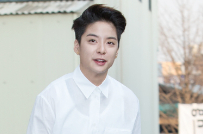 Beri Semangat Penderita Depresi, Amber f(x) Banjir Pujian dan Protes Fans