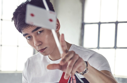 Intip Romantisnya Foto Pernikahan Shin Sung Rok 'Man from the Star' di Tepi Pantai