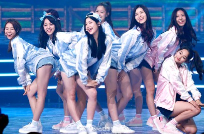Mempesona di Debut Stage, Konsep dan Koreografi Gu9udan Tuai Pujian