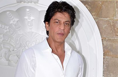 Wah, Shahrukh Khan Jadi Seleb Bollywood Berpendapatan Terbesar di 2016