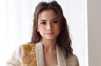 Acha Septriasa Ungkap Aib Memalukan Raditya Dika, Apa Itu?