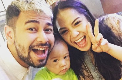 Raffi-Nagita Pamer Mesra, 'Penampakan' Mulan Jameela Bikin Heboh Netter