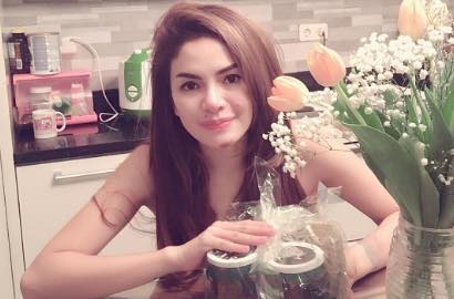 Selfie Bareng Putrinya yang Sudah Remaja, Nikita Mirzani Dipuji Bagai Kakak Adik