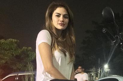 Nikita Mirzani Mendadak Jual Baju-Baju Seksinya, Ada Apa?