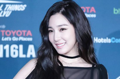 Dikritik Fans Gara-gara Unggah Foto OT8, Tiffany SNSD Dibela Netter