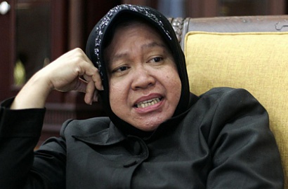 Bocah SD Nangis Tak Izinkan Dirinya ke DKI, Jawaban Risma Mengharukan