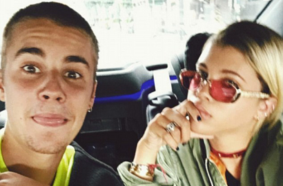 Jalan-Jalan di Tokyo, Justin Bieber Kembali Gandeng Mesra Putri Lionel Richie