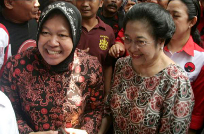Soal Maju Pilgub DKI, Risma: Tunggu Kabar Dari Bu Mega