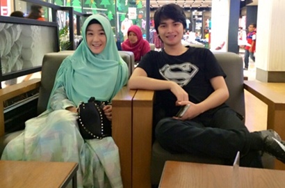 Cubit Pipi dan Jalan Bareng Istri, Putra Arifin Ilham Makin Bikin Baper