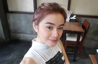 Foto Dara The Virgin Cium Wanita Beredar, Netter: Kayak Lesbian