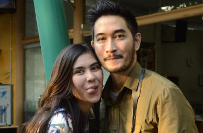 Awas Baper, Syahnaz Pose Bareng Jeje Govinda Bagai Keluarga Kecil Bahagia