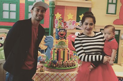 Isu Hadiah Mobil Buat Ayu, Raffi Pilih Mojok dan Cium Mesra Nagita Slavina