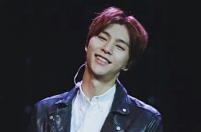 Dinantikan Debutnya di NCT, Johnny Malah Dibilang Cocok di EXO