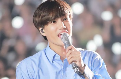 Cedera Belum Sembuh, Kai EXO Sudah Jadi 'Korban' Fans di Bandara